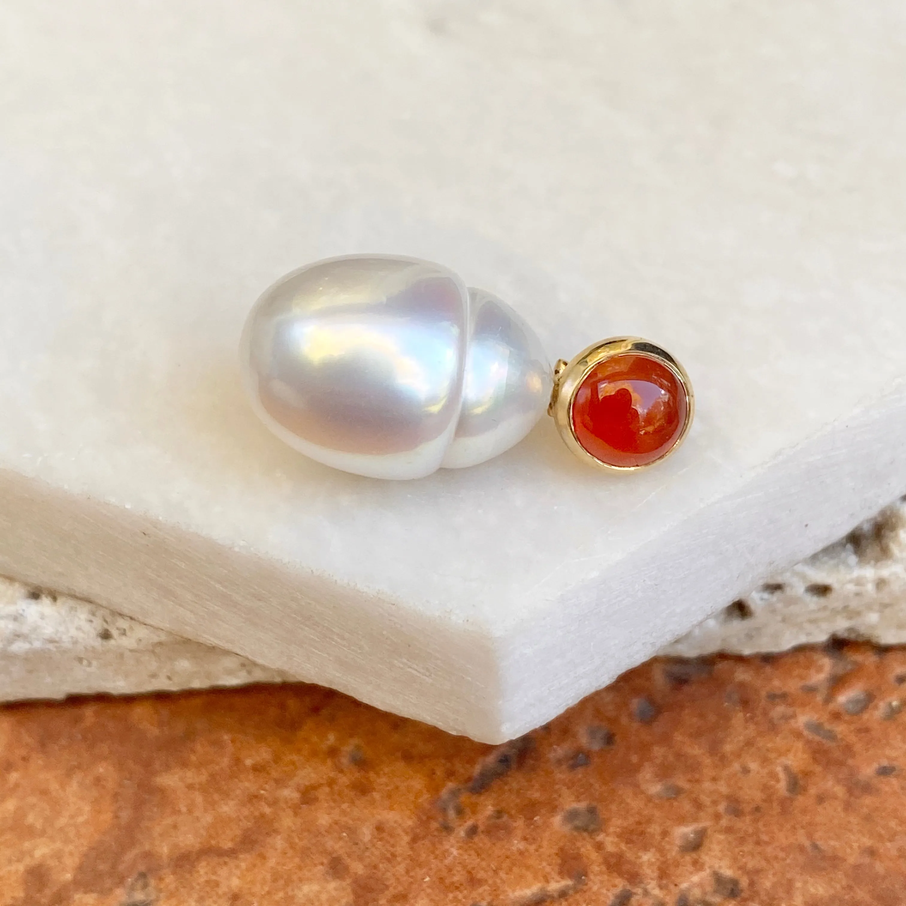 14KT Yellow Gold Red Carnelian Cab   10mm Paspaley South Sea Pearl Pendant