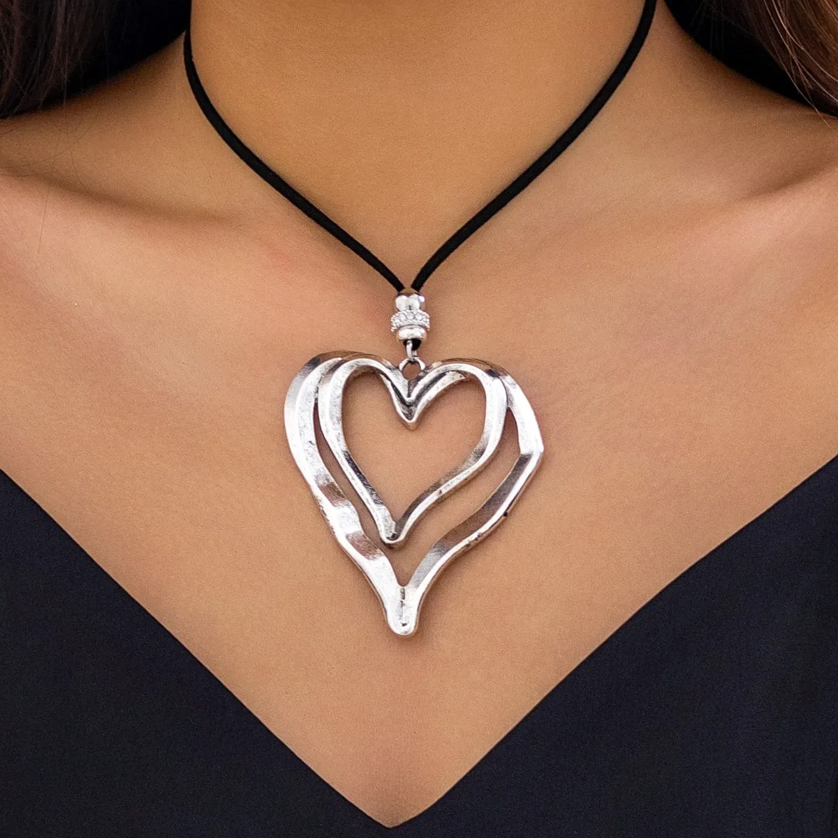 Chic Velvet Double Hollow Heart Pendant Necklace