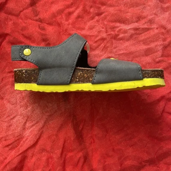 Colors of California kids sandals genuine leather brand new