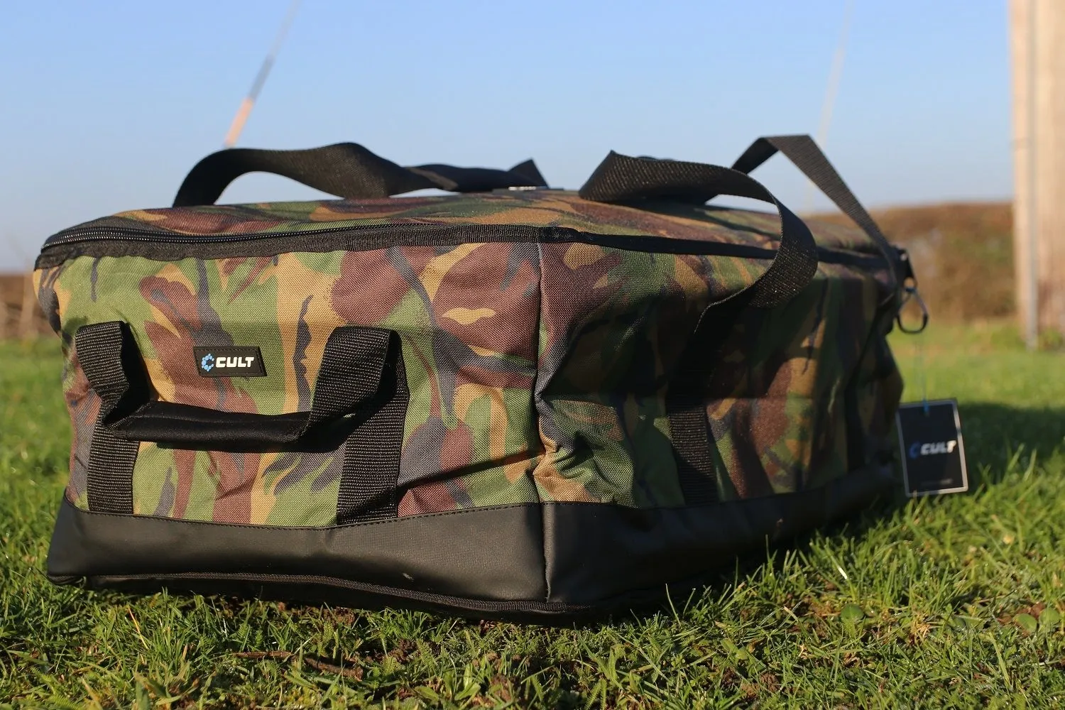 CULT DPM Deluxe XL Bait Boat Bag Set