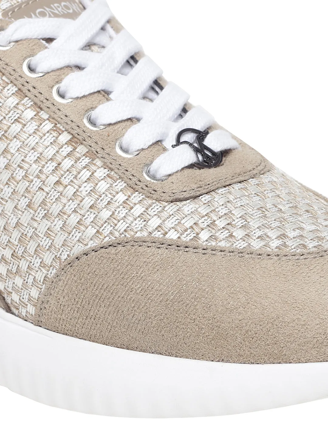 Dania Cream Sneakers