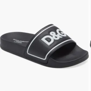Dolce &amp; Gabbana kids logo Slides sandal pool slides.