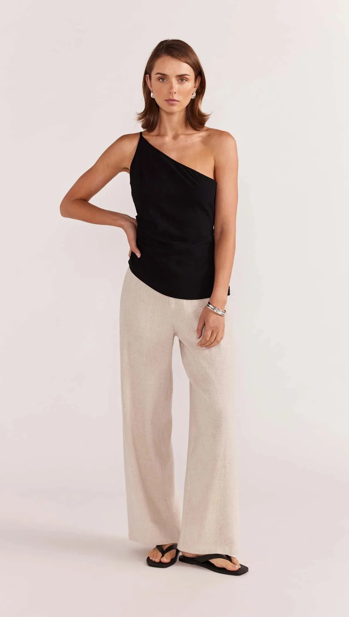EVA ONE SHOULDER TOP