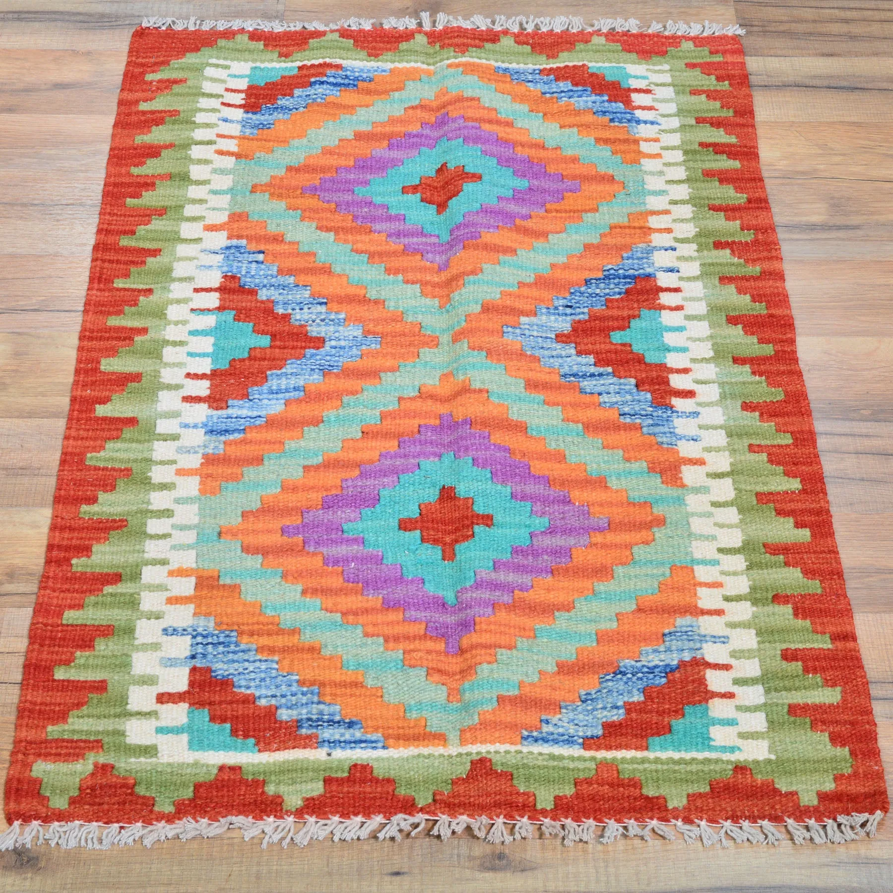 Hand-Woven Reversible Tribal Kilim Handmade Wool Rug (Size 2.0 X 2.11) Cwral-9318
