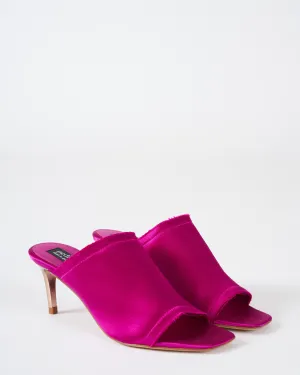 ibon - magenta satin