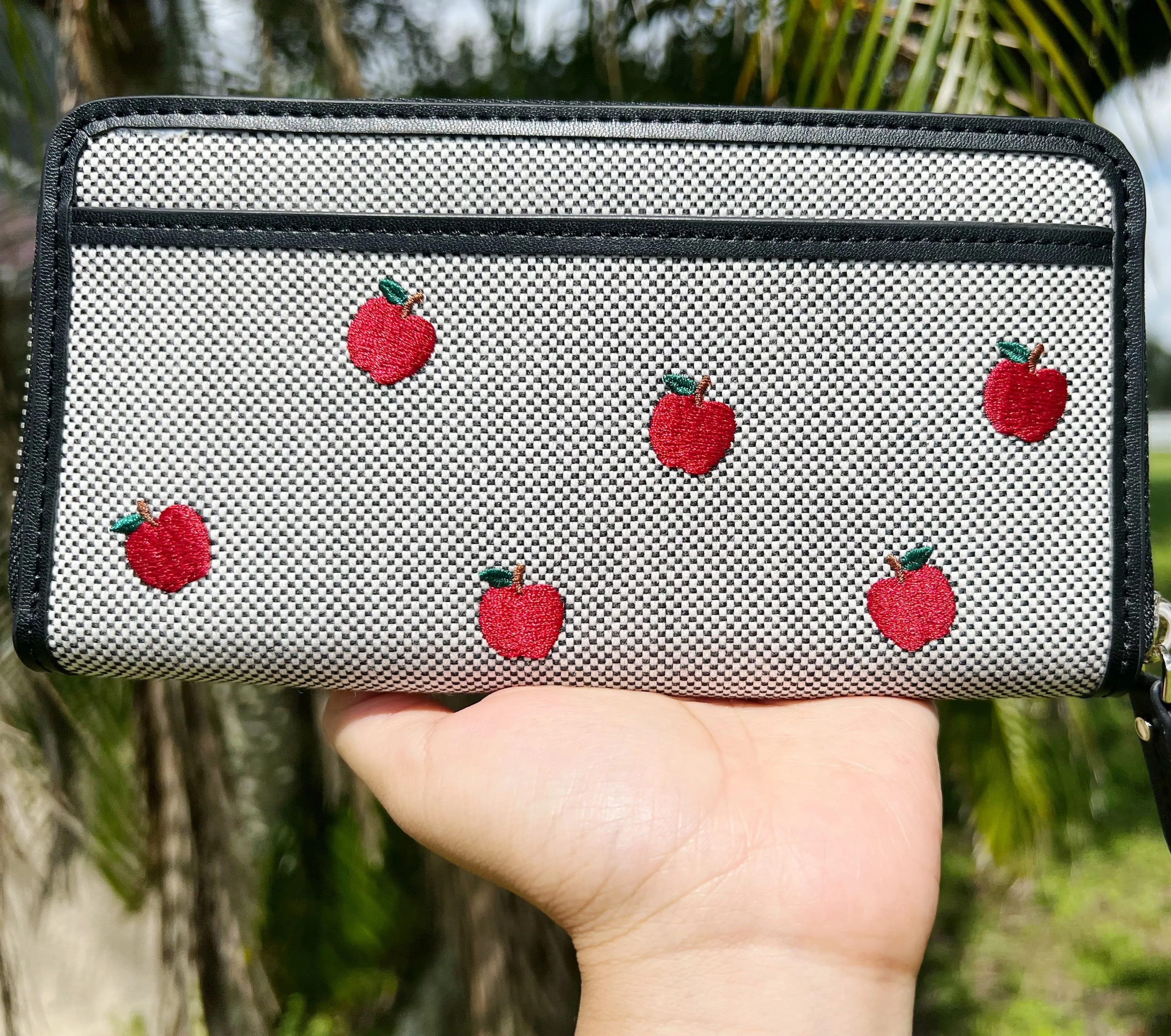 Kate Spade Ella Apple Toss Embroidered Large Continental Zip Wallet Black Multi