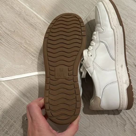 Like new, Madewell Court Sneakers Size 8
