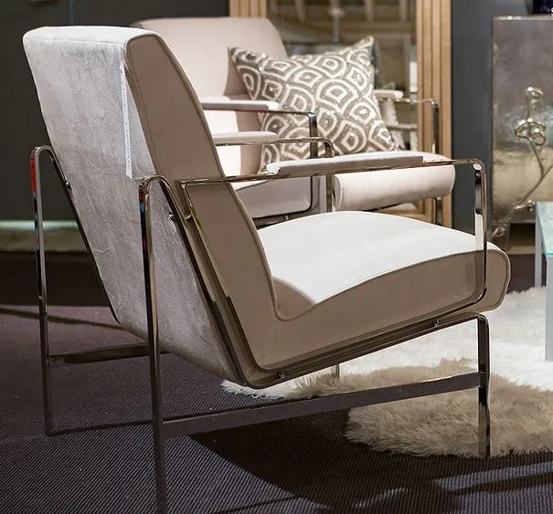 Logan Chair, Dorosuede Arctic - Precedent