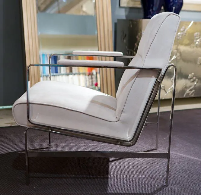 Logan Chair, Dorosuede Arctic - Precedent