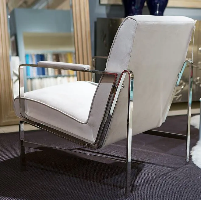 Logan Chair, Dorosuede Arctic - Precedent