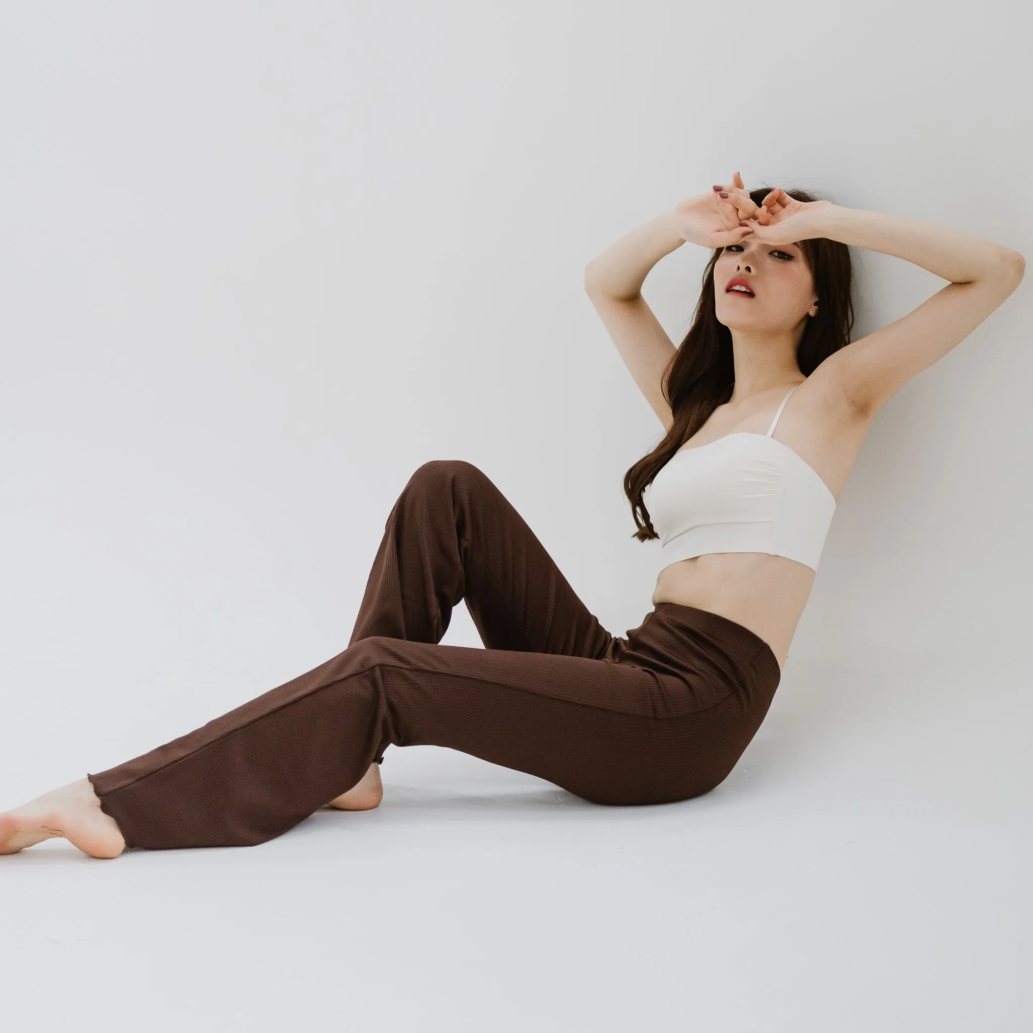 Minimalist Chic! Ruched Lightly-Lined Seamless Midi Strapless Wireless Bra in Meringue