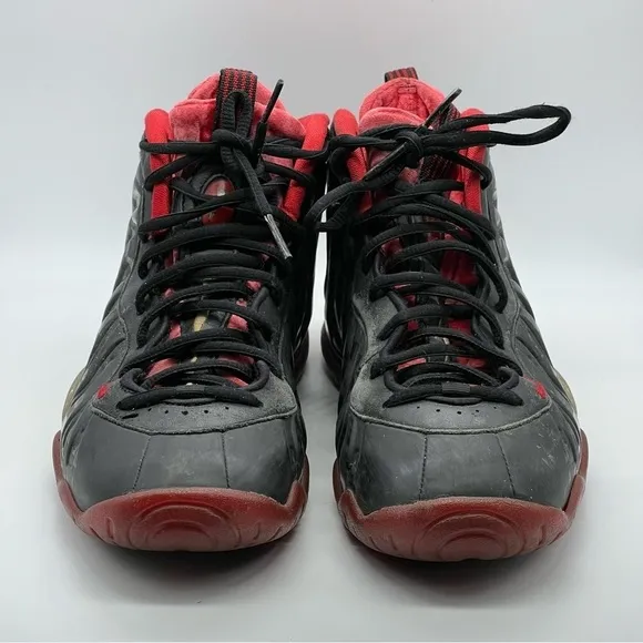 Nike Air Foamposite One Dracula Black &amp; Red Sneakers