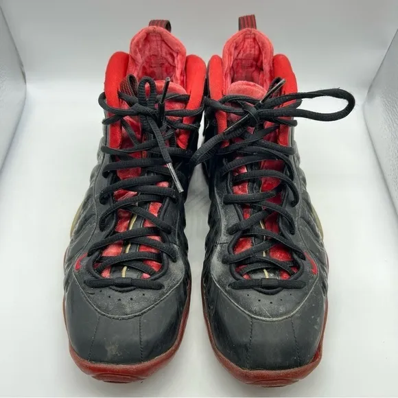 Nike Air Foamposite One Dracula Black &amp; Red Sneakers