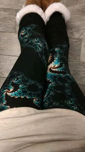One Size Teal & Brown Swirl Print on Black Background