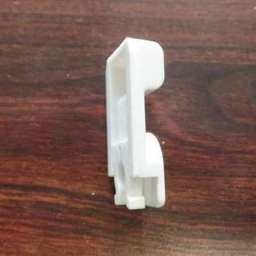 Vent Dometic Locking Clip New Type - White