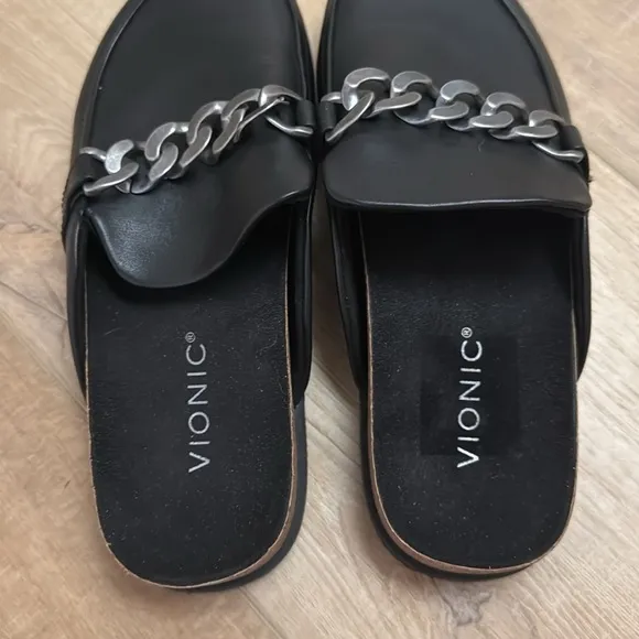 VIONIC Georgie Black Nappa Leather slides size 8