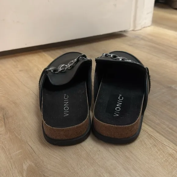 VIONIC Georgie Black Nappa Leather slides size 8