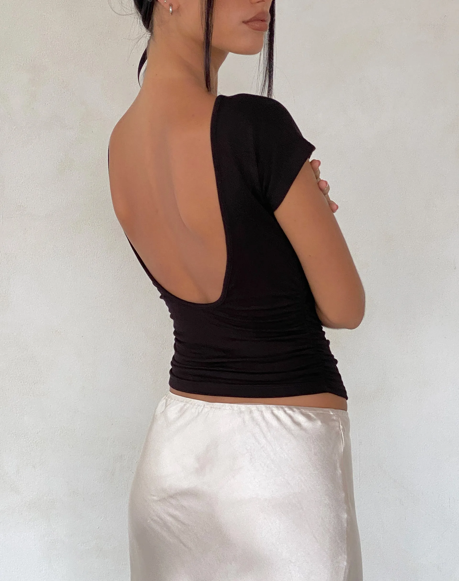 Xareni Ruched Backless Top in Black